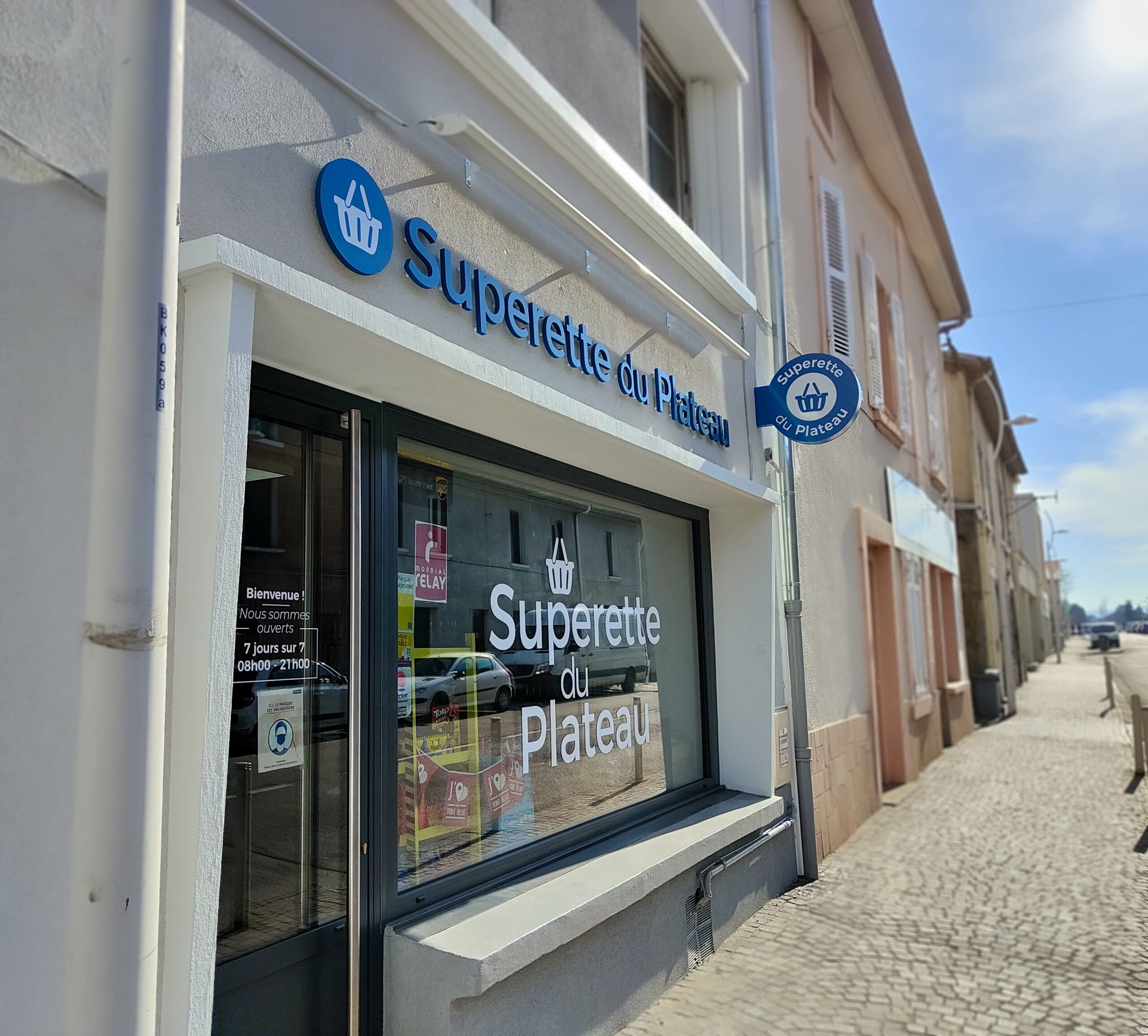 Superette de Pont-Évèque