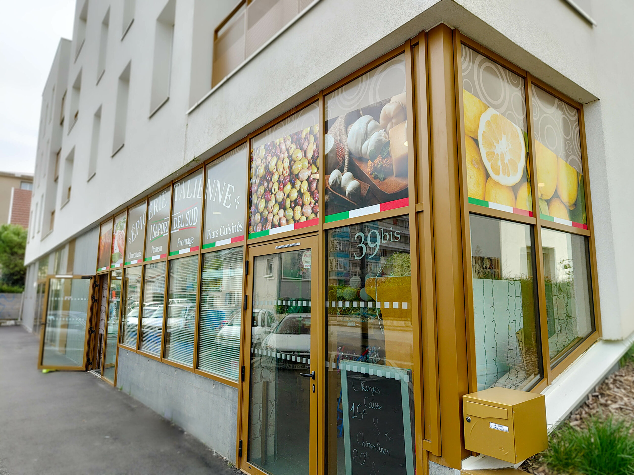 AC Market